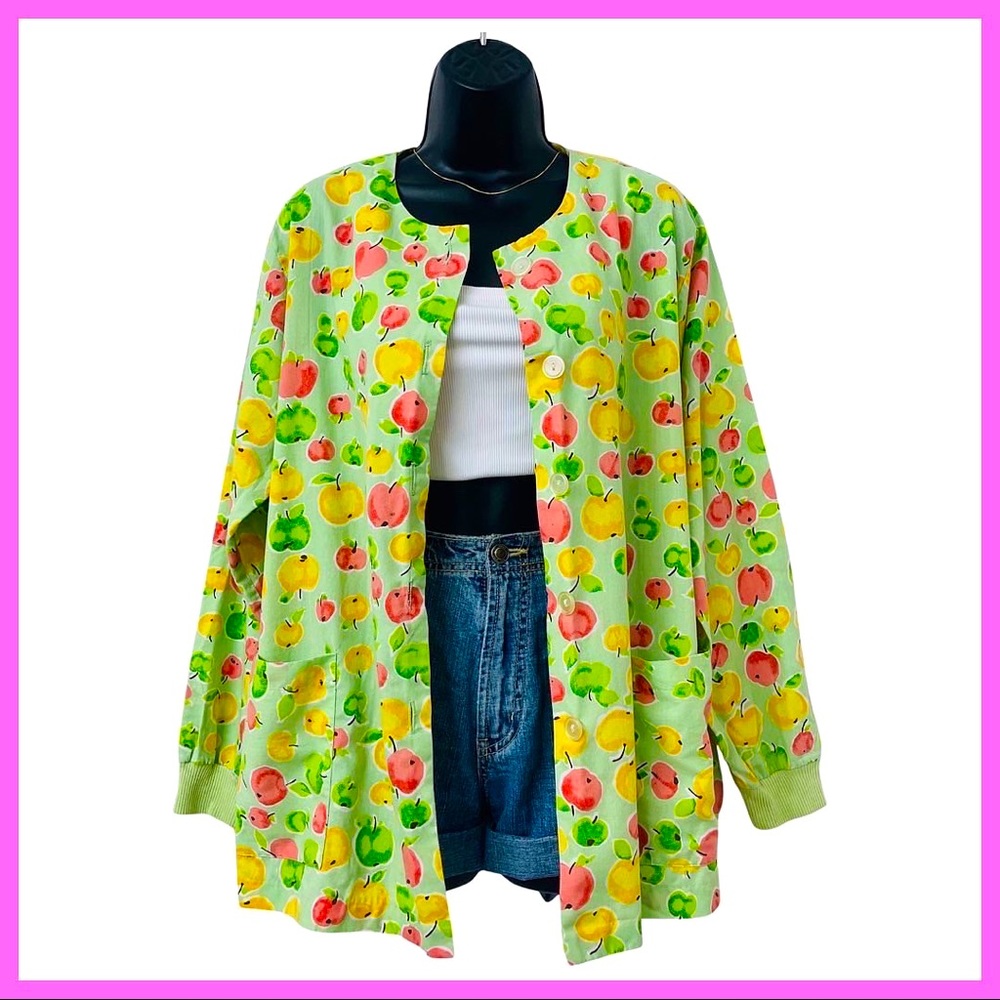 Vintage 80s Castle Harbor Top 

Size: up to XL
Chest 24” flat.